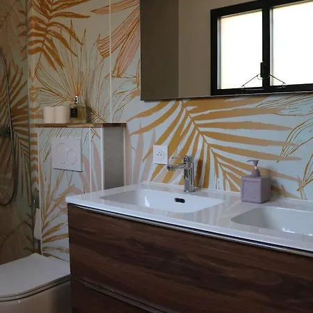La De L Observatoire Jacuzzi Vue دونفيل-ليه-باين